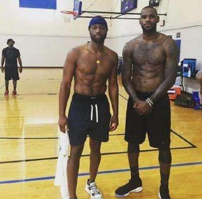 他和马兹拉 他和马兹拉