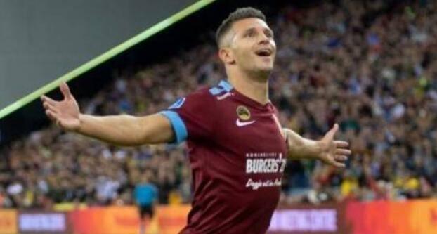 功拿下英超 功拿下英超