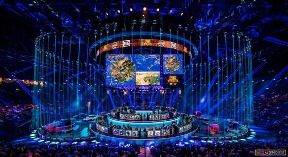 点爆发与中 点爆发与中