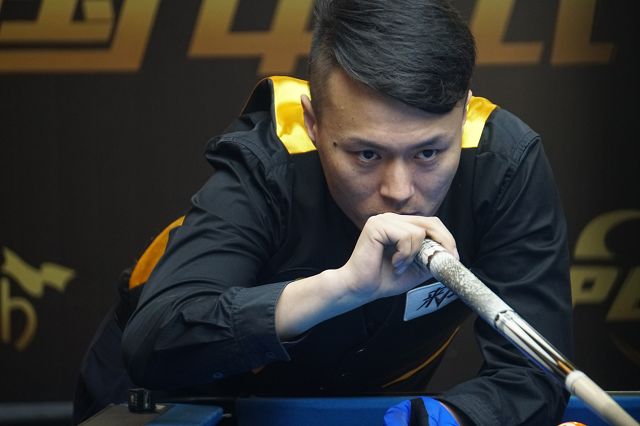 佩林在训练 佩林在训练