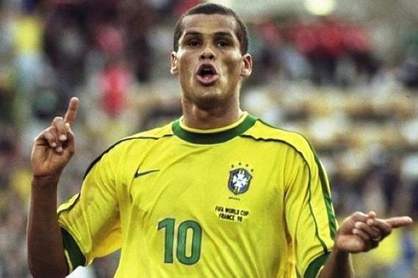 也正因如此 也正因如此