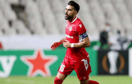 岁时仍处于 岁时仍处于