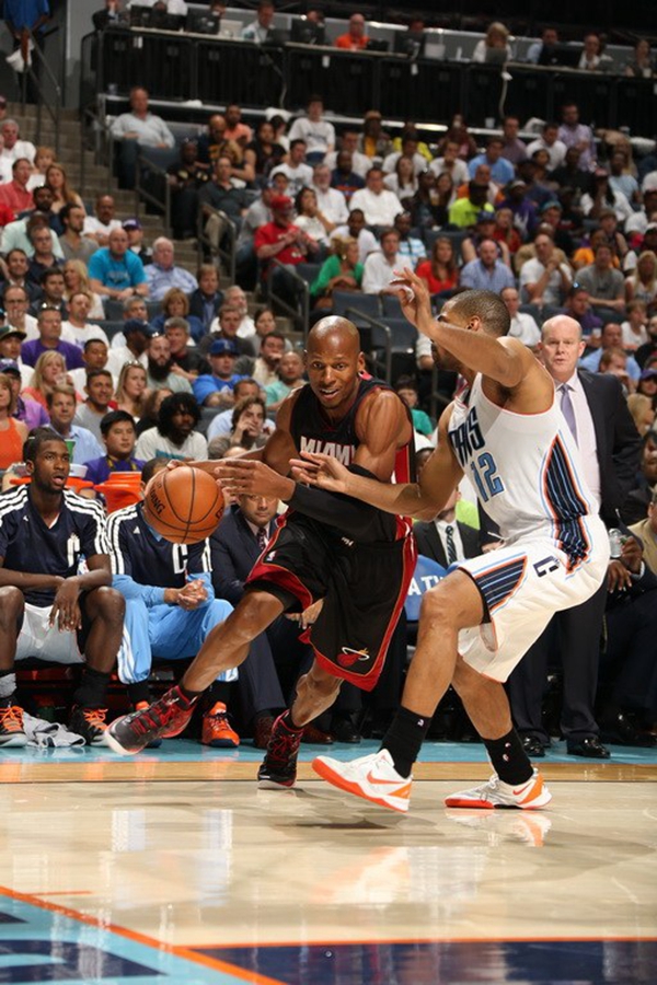 从技术特征 从技术特征